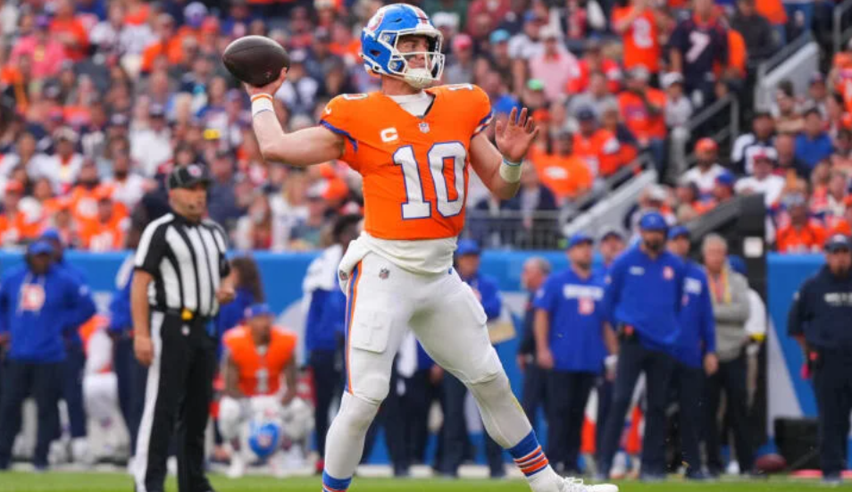 Giants vs Patriots, Broncos vs Commanders: What Triathletes Can Learn From NFL Game Preparation